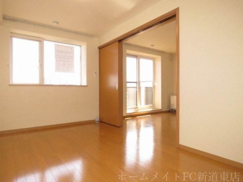 拡大写真:Cosmo Life 1階103の子供部屋
