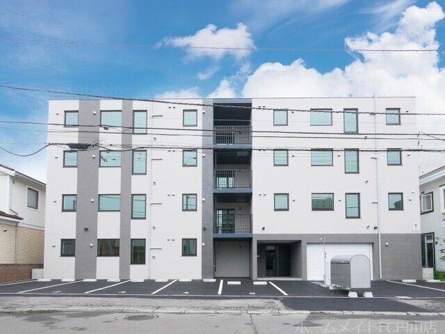 Le Clair minamimaruyama(ルクレールミナミマルヤマ)の外観