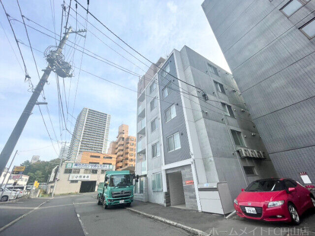 ブランシャールSAPPORO STATION WESTの外観
