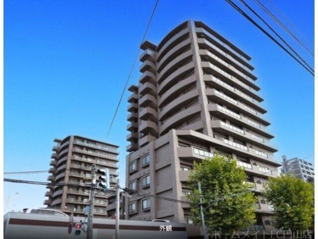 パールコート桑園中央壱番館 の外観