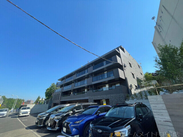 拡大写真:クラス伏見レジデンス 4階405の建物外観