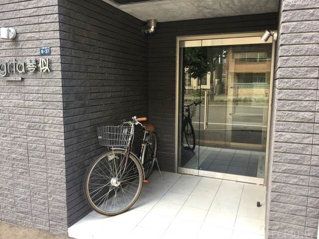 拡大写真:アレグリア琴似 3階303のエントランス