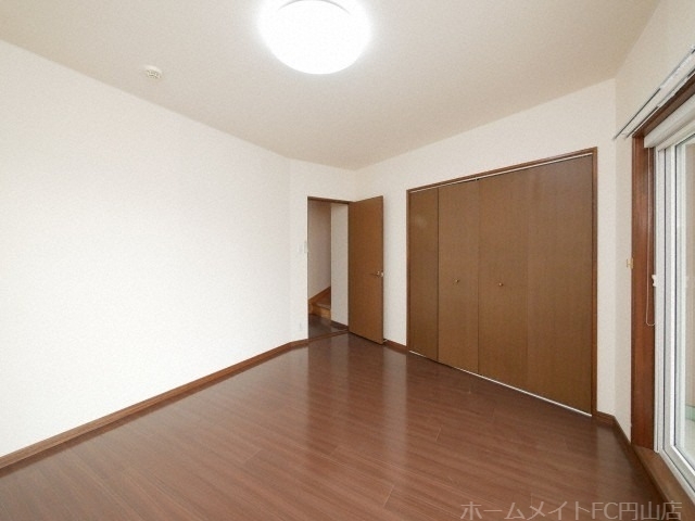 拡大写真:ホワイトコートカヤ伏見 1階104のその他部屋・スペース