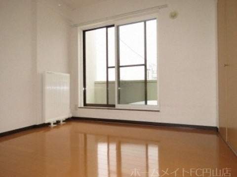 拡大写真:CABIN25 3階303のトイレ