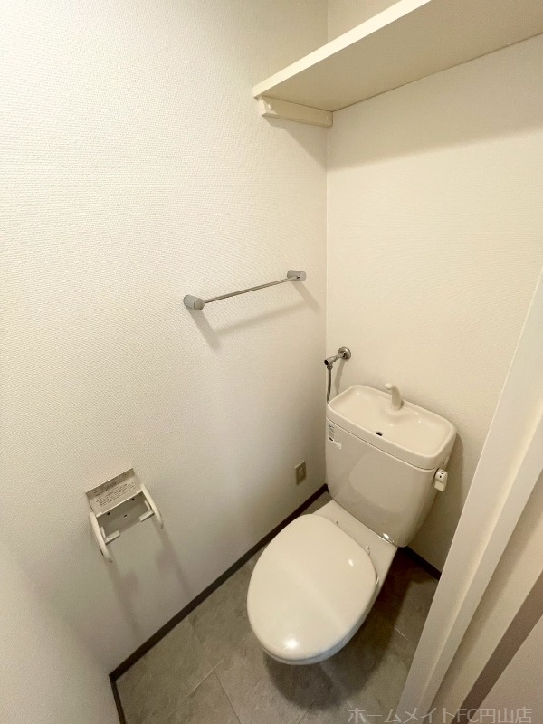 拡大写真:Oggi南円山 2階205のトイレ