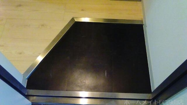 拡大写真:プレシェルト南円山 4階402の玄関