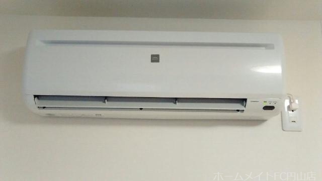 拡大写真:プレシェルト南円山 4階402のエアコン