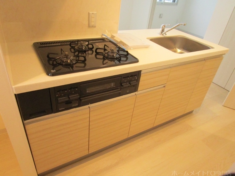 拡大写真：RESIDENCE SHINMEI MARUYAMA 4階406のキッチン