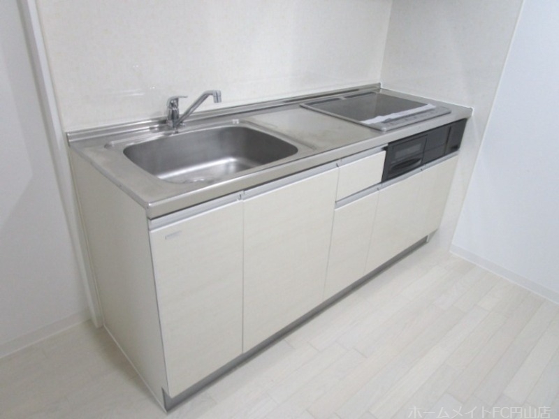 拡大写真:La Rose北円山 4階402のキッチン