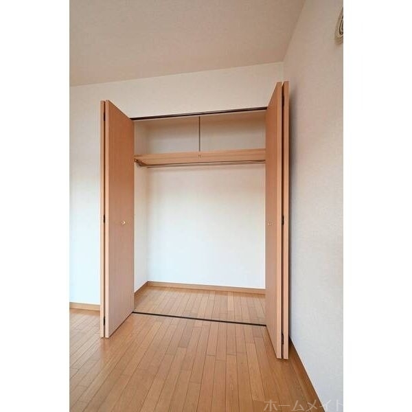 拡大写真:TA21宮ケ丘 3階303の収納