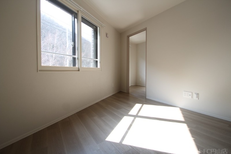 拡大写真:ラグランジュ円山 4階405のその他部屋・スペース