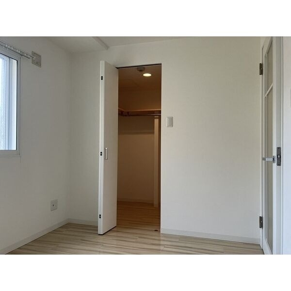 拡大写真:グランドサクセス琴似V 3階301の子供部屋