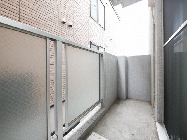 拡大写真:MAISON HOXIN南10条 2階201のバルコニー