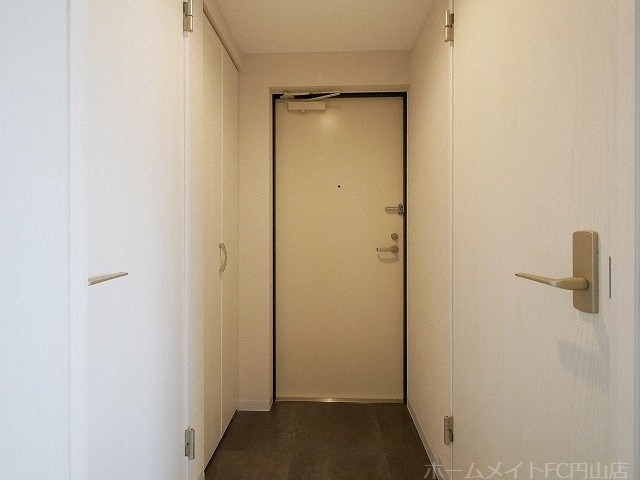 拡大写真:AsteR24 3階301の玄関