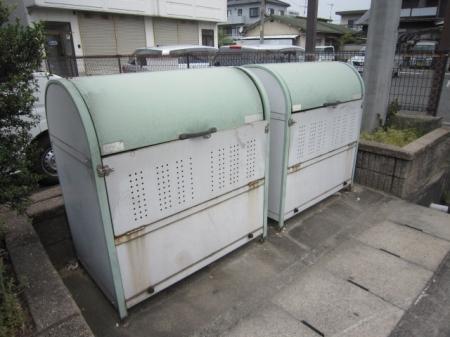 拡大写真:グランディス・エギ 1階B1のごみBOX