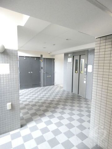 拡大写真:ルッツ平野 3階302の外観