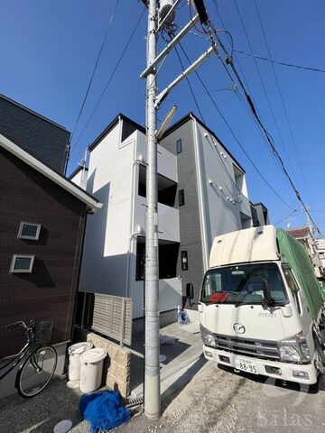 拡大写真:東大阪市瓢箪山町 1階102の外観