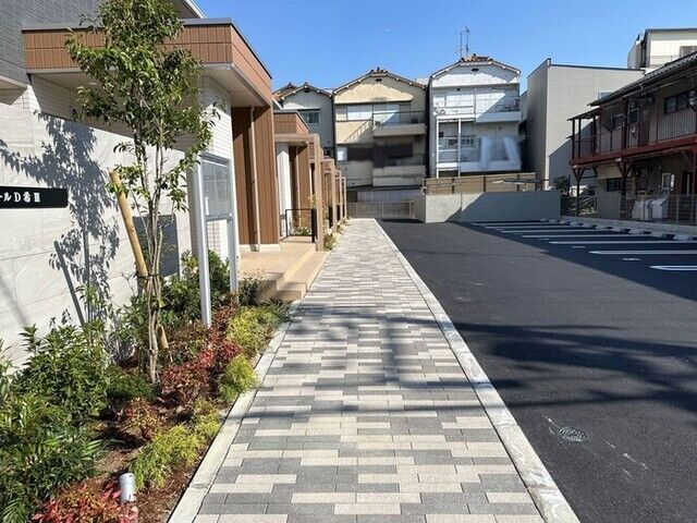 拡大写真:東大阪市岸田堂南町 1階103の外観
