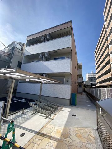 拡大写真：東大阪市森河内東１丁目 3階302の外観