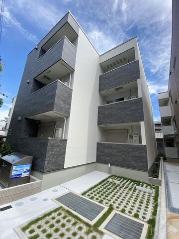 拡大写真:八尾市荘内町1丁目 2階202の外観
