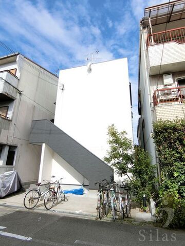 拡大写真:大阪市生野区林寺6丁目 2階202の外観