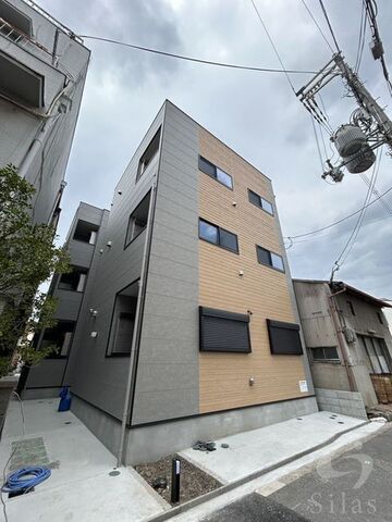 拡大写真:大阪市生野区小路東5丁目 3階301の外観