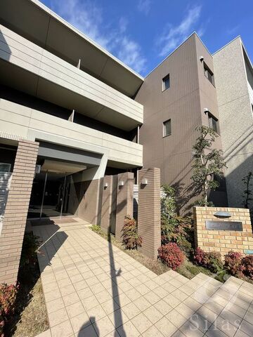 拡大写真:堺市堺区香ヶ丘町1丁 3階302の外観