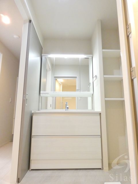 拡大写真：Fortuna yuhigaoka 8階802の内観