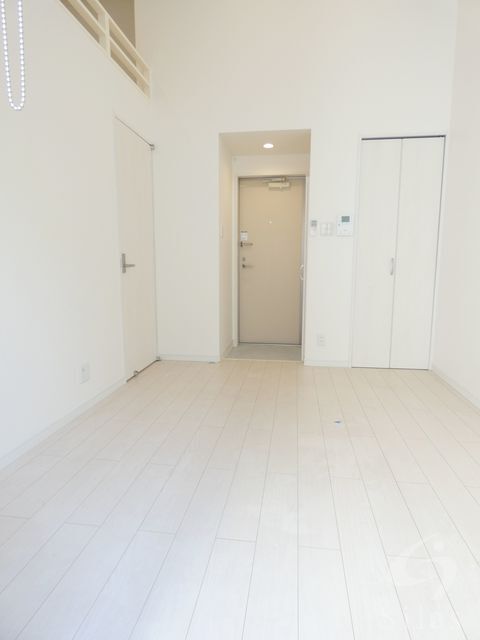 拡大写真:花園本町テラス 2階201の内観