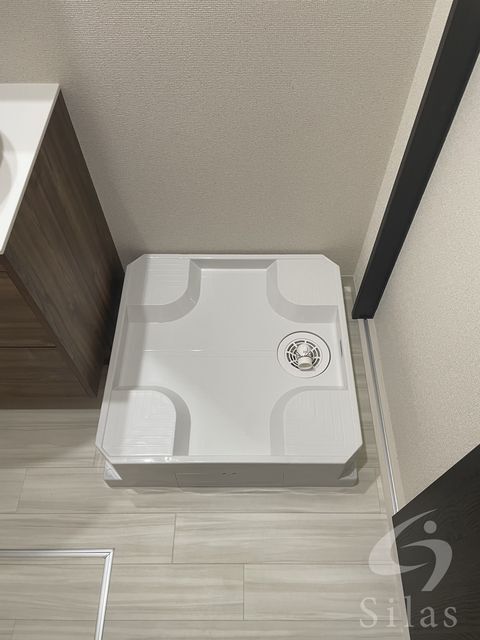 拡大写真：八尾市末広町４丁目 1階103の内観