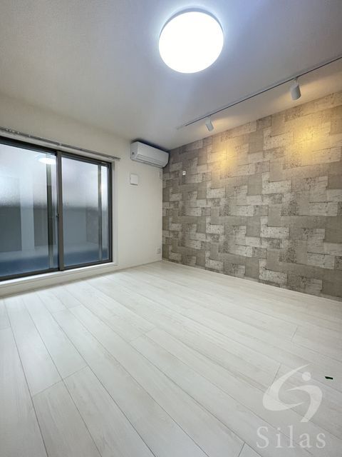 拡大写真：八尾市末広町４丁目 1階103の内観