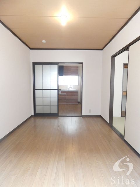 拡大写真:大阪市平野区加美北6丁目 2階203の内観