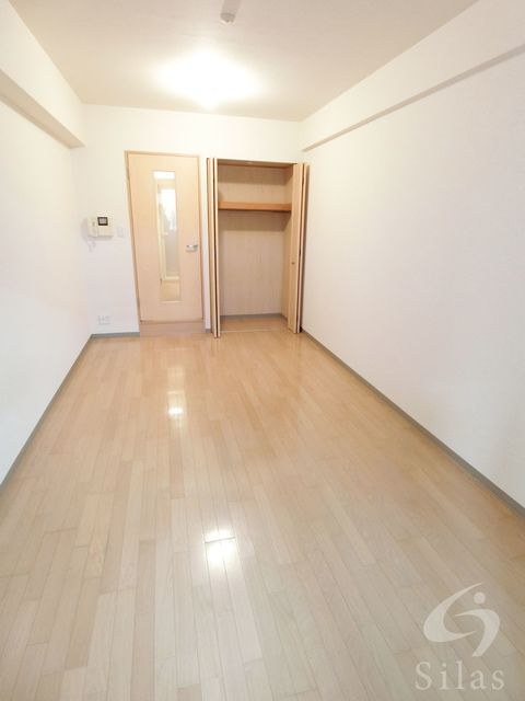 拡大写真：大阪市住吉区長居２丁目 4階401の内観