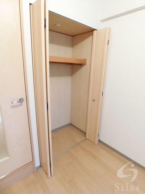拡大写真：大阪市住吉区長居２丁目 4階401の内観