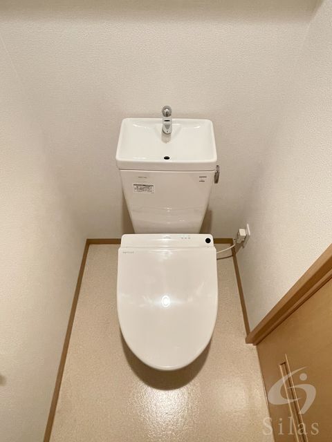 拡大写真:ルミエール八尾駅前 4階403の内観