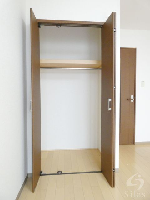 拡大写真:堺市北区東上野芝町2丁 1階111の内観