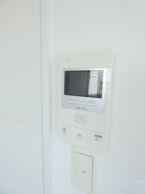 拡大写真：ラ・ハイール北巽 3階303の内観