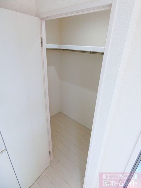 拡大写真:フジパレス西脇Ⅲ番館 2階205の内観