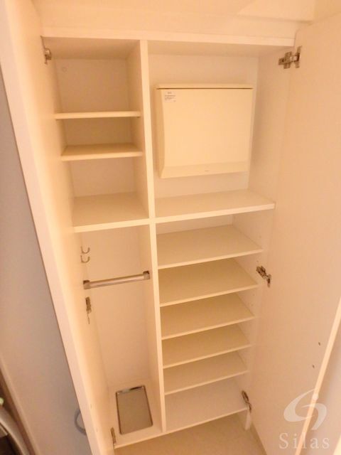 拡大写真:堺市堺区北花田口町2丁 4階423の内観