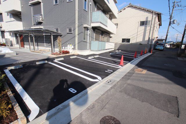 拡大写真:アリエーテ 2階201の外観