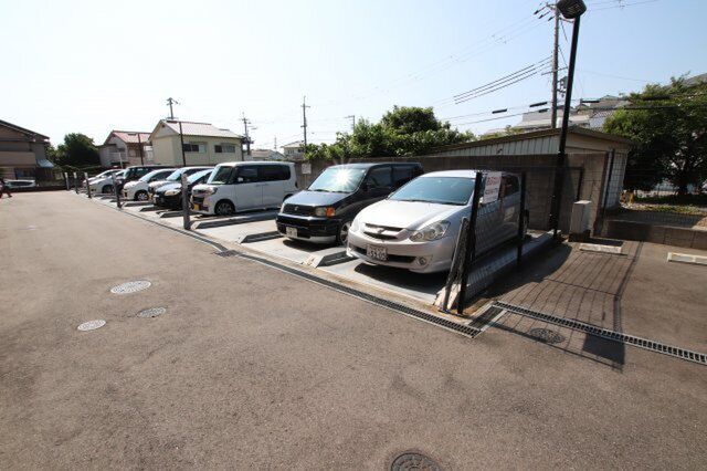 拡大写真:ルナピエーナ泉北 2階205の外観
