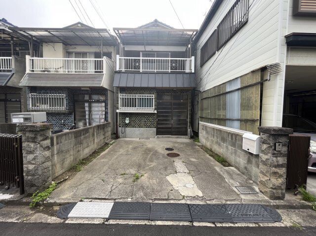 堺市東区日置荘田中町の外観