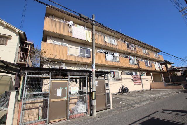 拡大写真:滝谷ユタカハイツ 1階102の外観