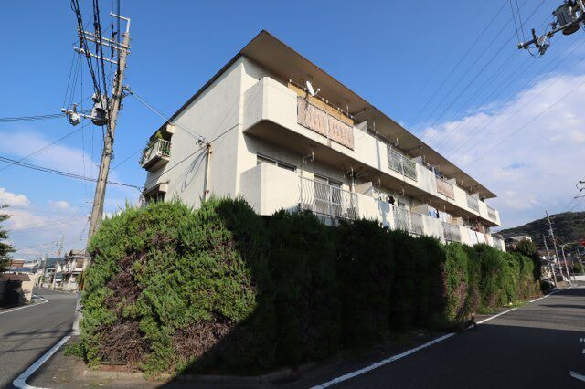 拡大写真:椋本マンション 2階203の外観
