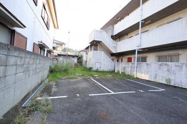 拡大写真:椋本マンション 2階203の外観