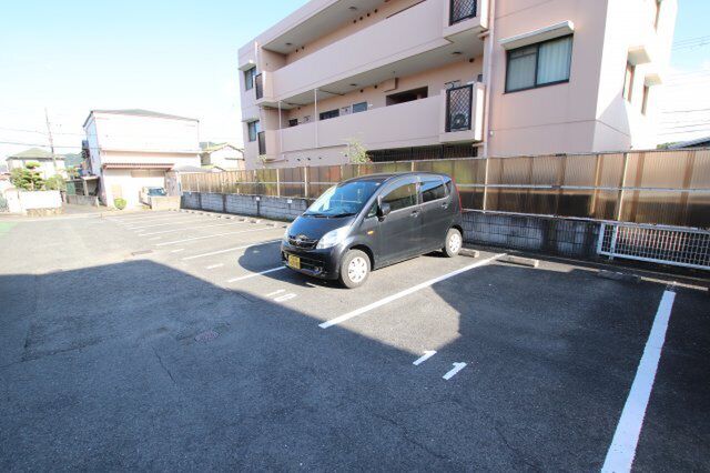 拡大写真:メロディーハイム 1階101の外観