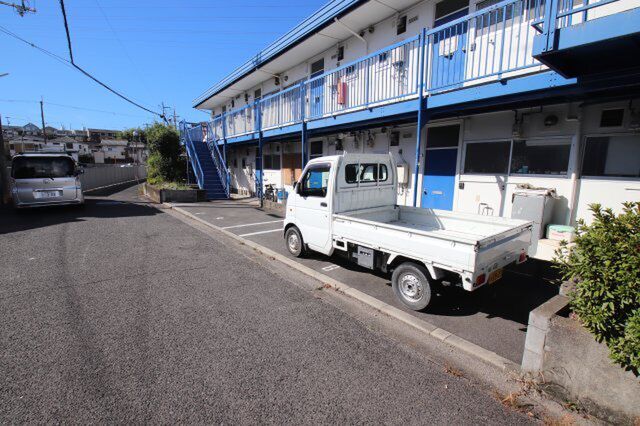 拡大写真:ブルースカイハイツ 1階B104の外観