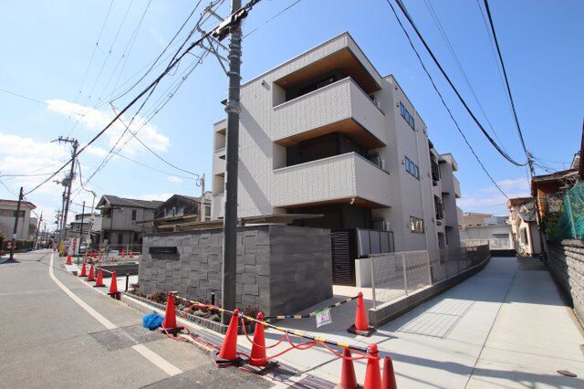 写真：D-residence西野A棟の外観