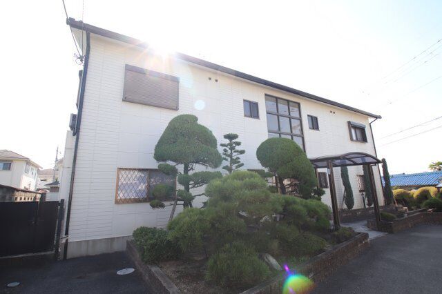 拡大写真:青葉丘マンション 2階201の外観