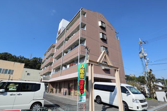 拡大写真:ロイヤルガーデン長野 2階202の外観